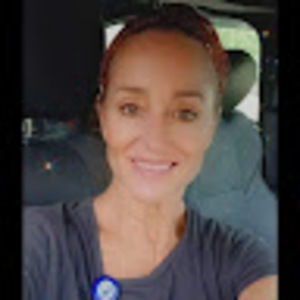 Meet your Posher, Marisa